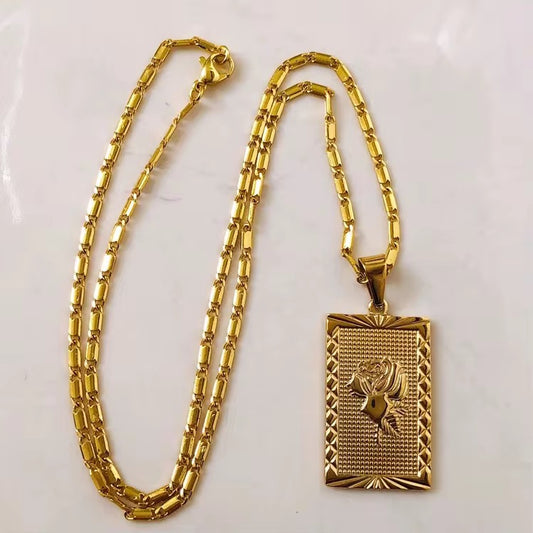ROSÉ Necklace