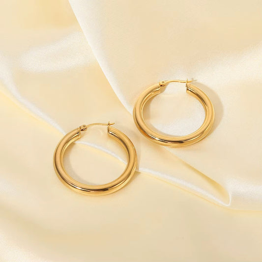 Claire Classic Hoops small