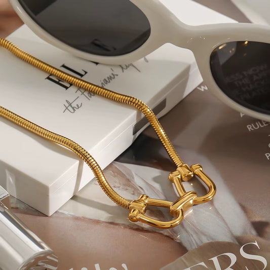 Nova Necklace